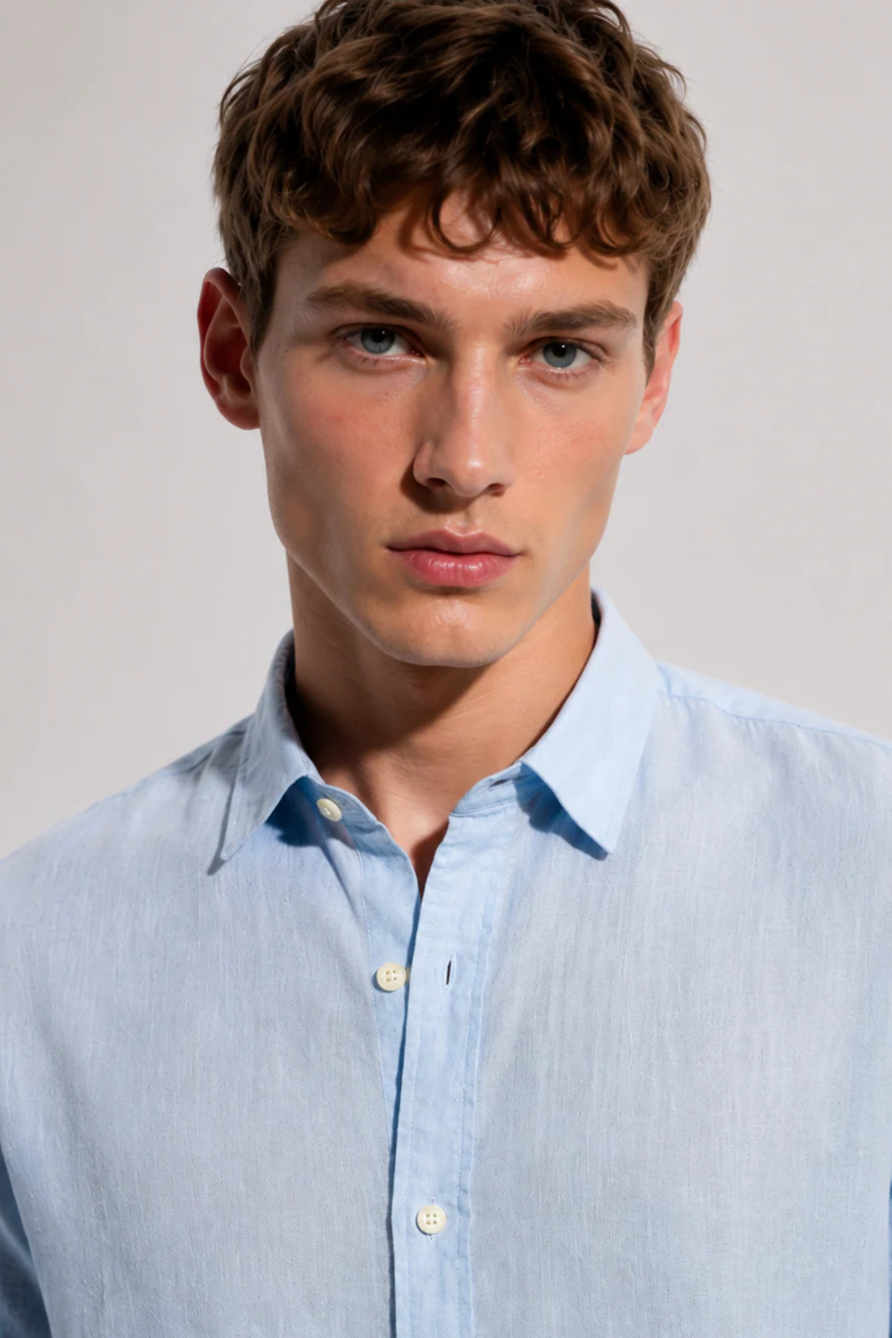 Regular fit light blue Linen shirt