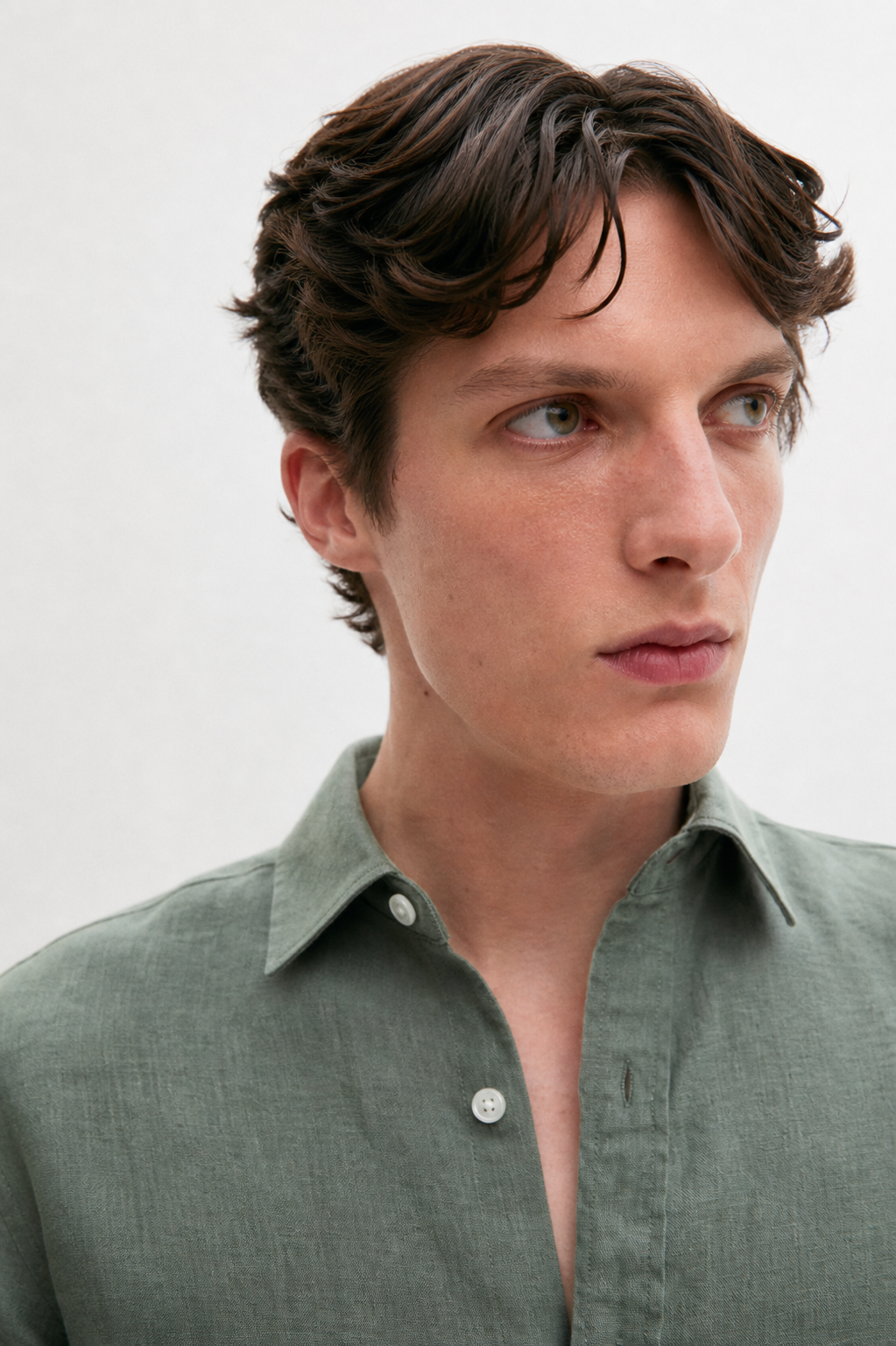 Regular fit Olive Linen shirt