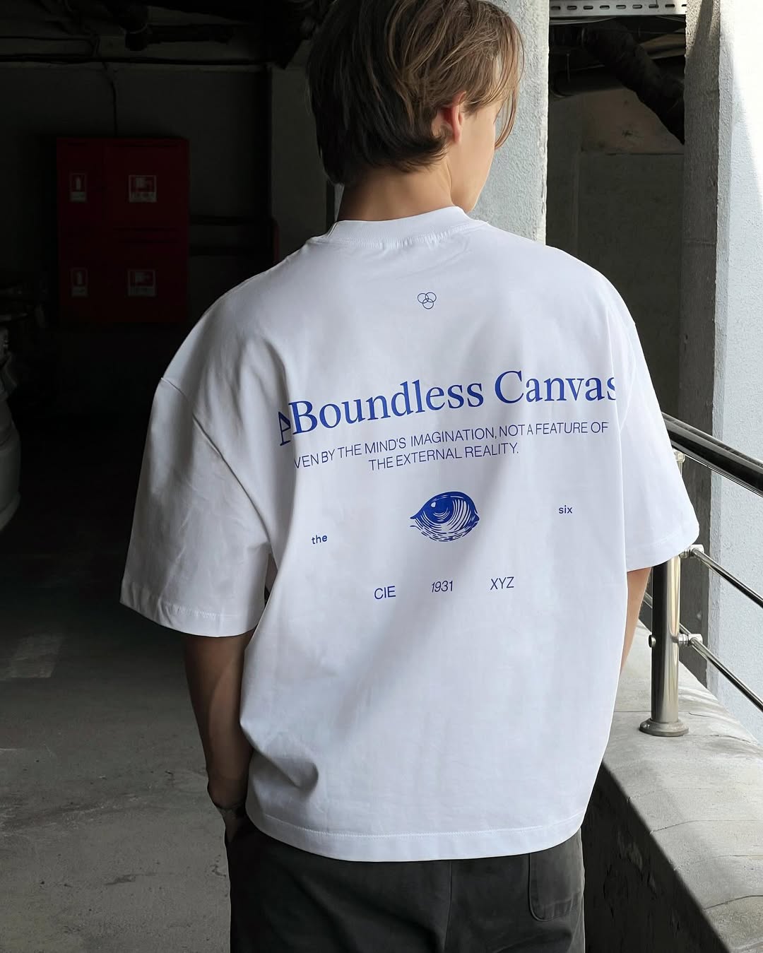 " A BOUNDLESS CANVAS "