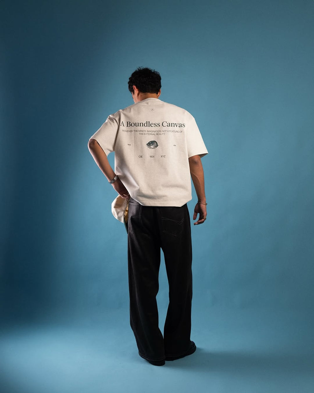T-shirt A Boundless Canvas White · 240 GSM · Oversized Fit