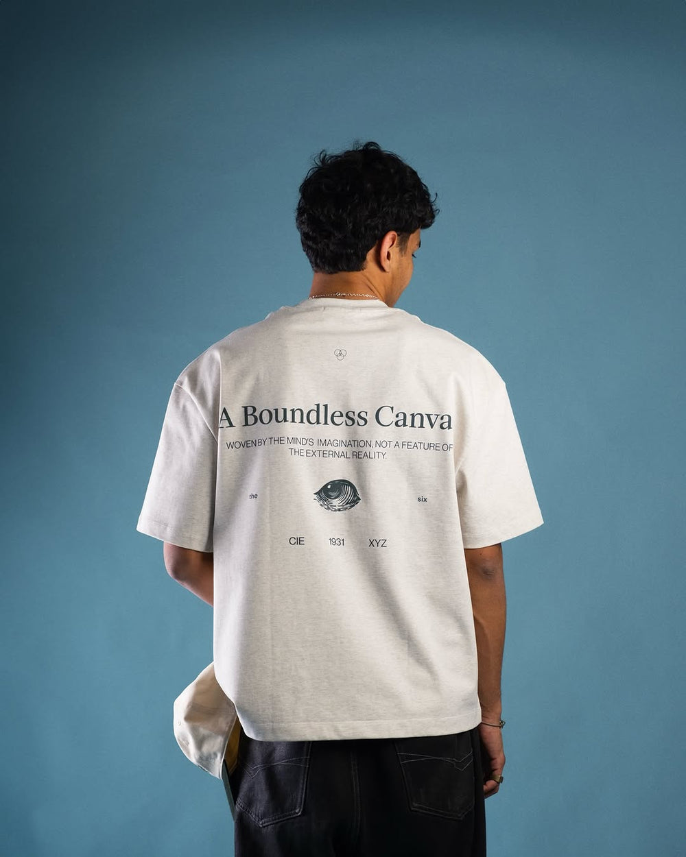 T-shirt A Boundless Canvas White · 240 GSM · Oversized Fit