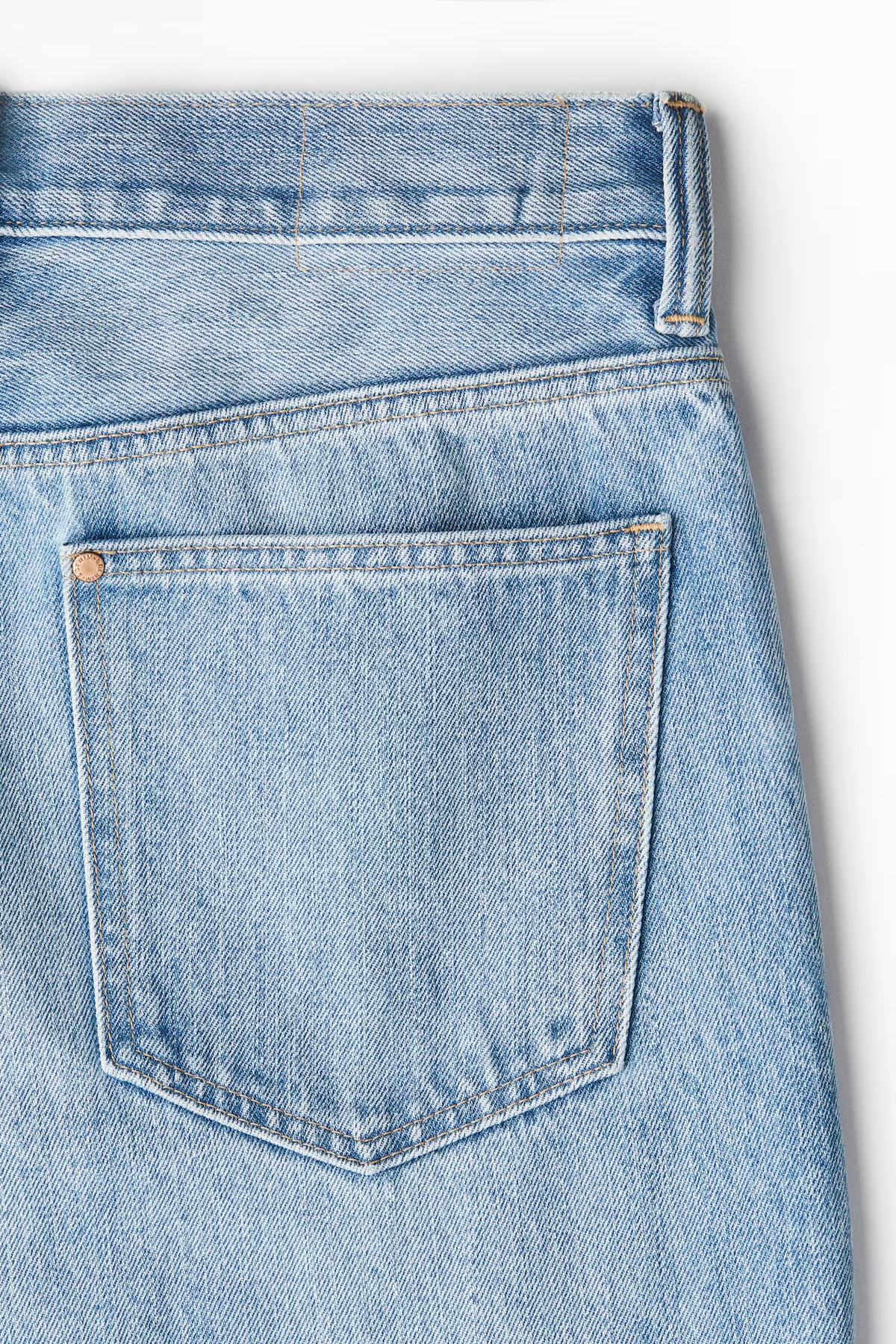 Relaxed Baggy Fit Jeans · Denim Blue · Waist 30–38 in