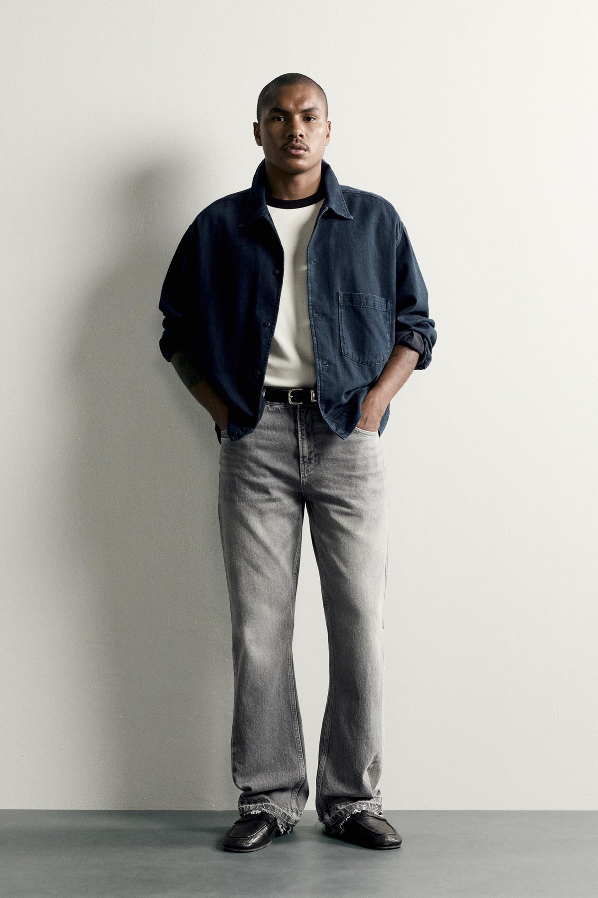 Flare Fit Jeans (5)