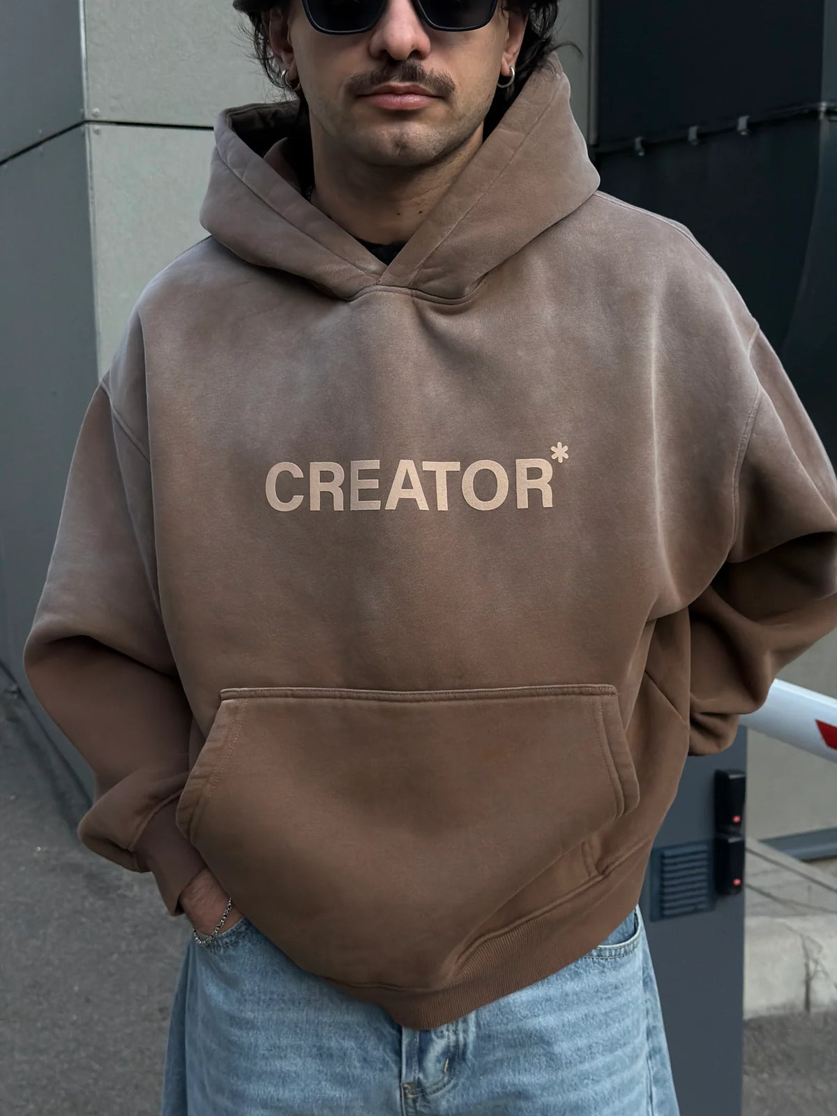 Hoodie Creator* brown