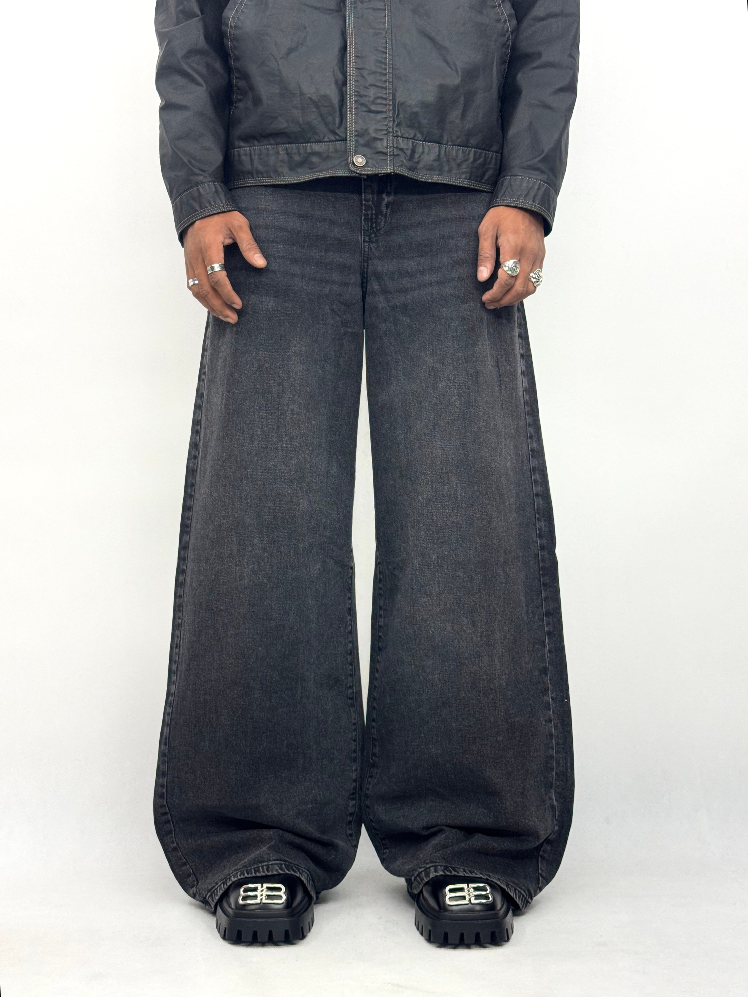 Wide Leg Jeans · Fade Wash · Waist 30–46 in