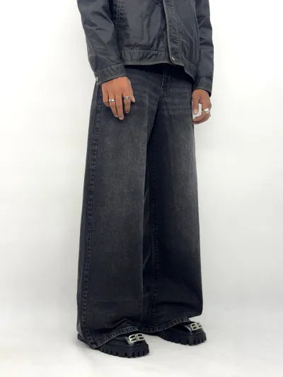 Wide Leg Jeans · Fade Wash · Waist 30–46 in