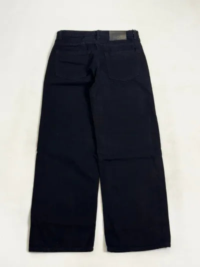 Baggy Fit Jeans · Black · Waist 30–38 in