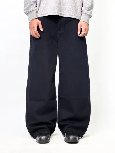 Baggy Fit Jeans · Jet Black · Waist 30–38 in