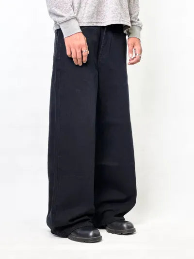 Baggy Fit Jeans · Jet Black · Waist 30–38 in