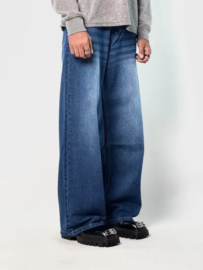 Baggy Fit Jeans · Vintage Blue · Waist 30–38 in