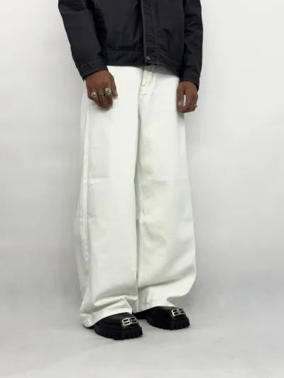 Wide Leg Jeans · White · Waist 30–46 in