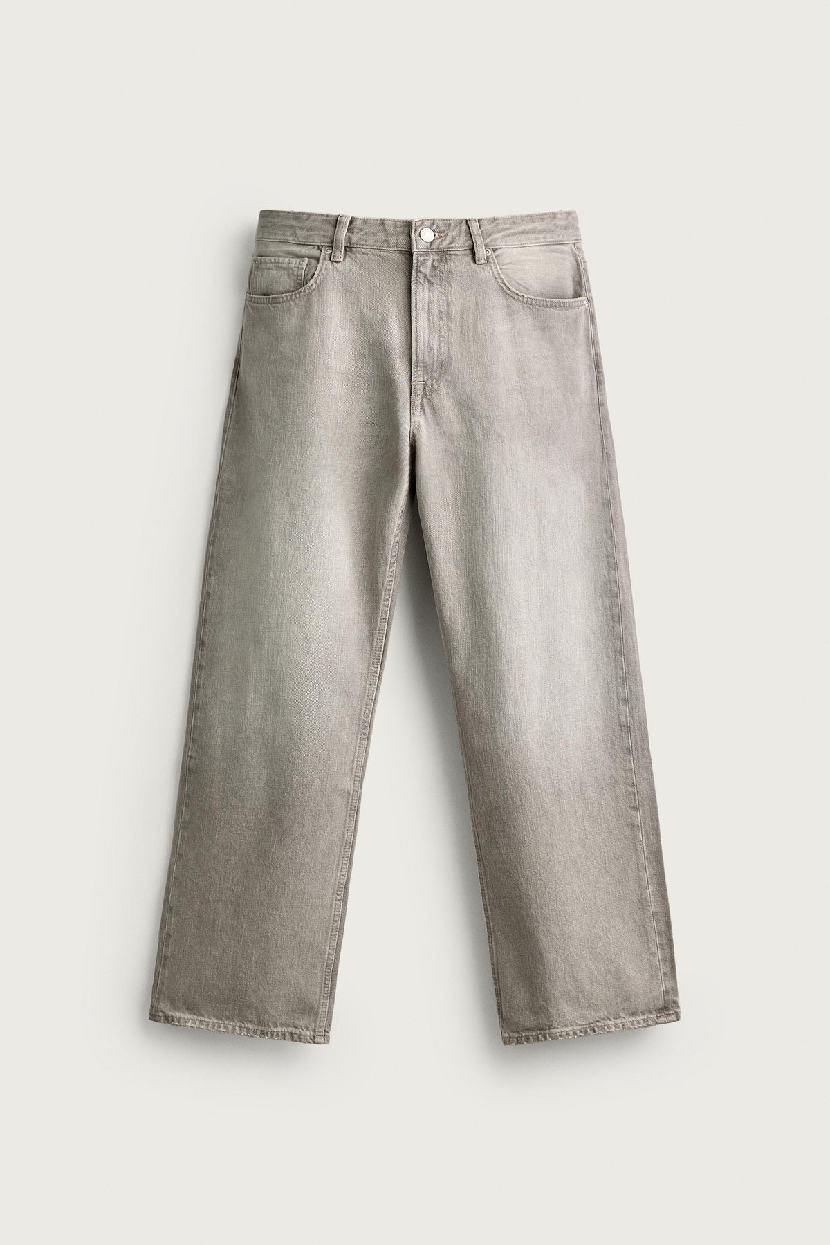 Loose Fit Jeans (3)