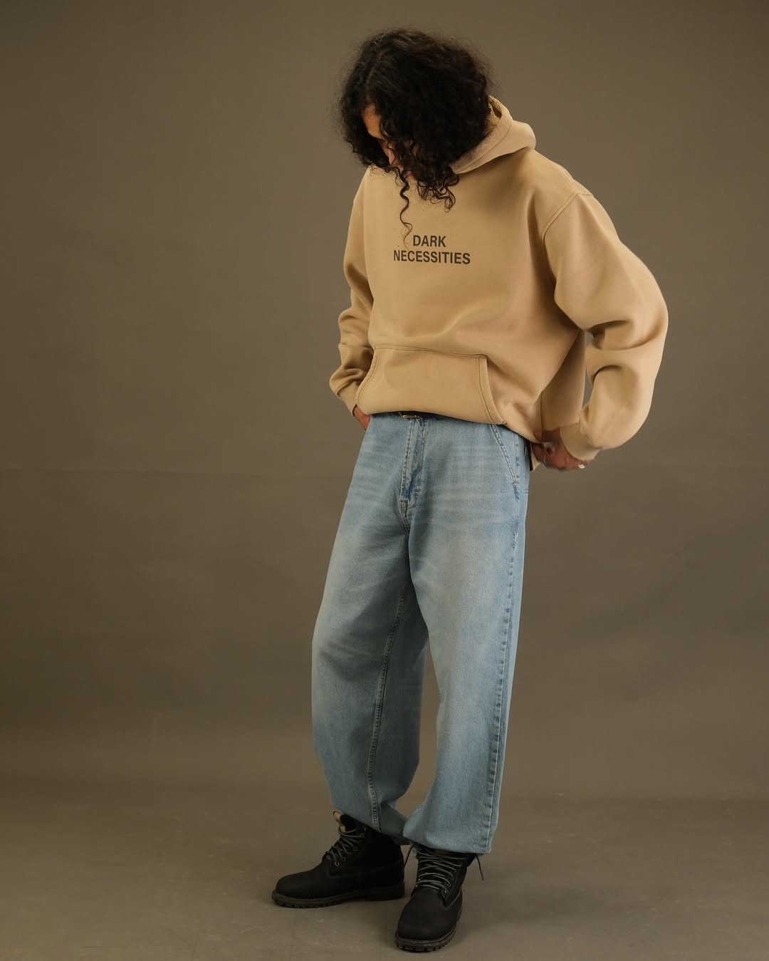Hoodie Dark Necessities beige grunge 400g