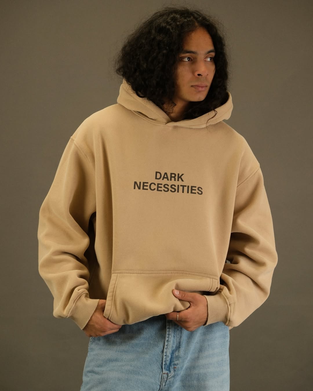 Hoodie Dark Necessities beige grunge 400g